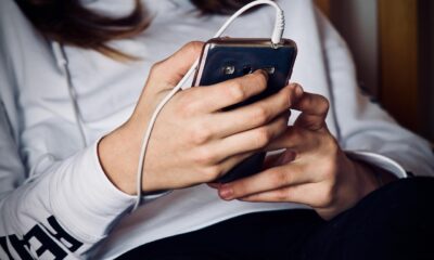 Por que sentimos tanto ao ouvir músicas tristes?